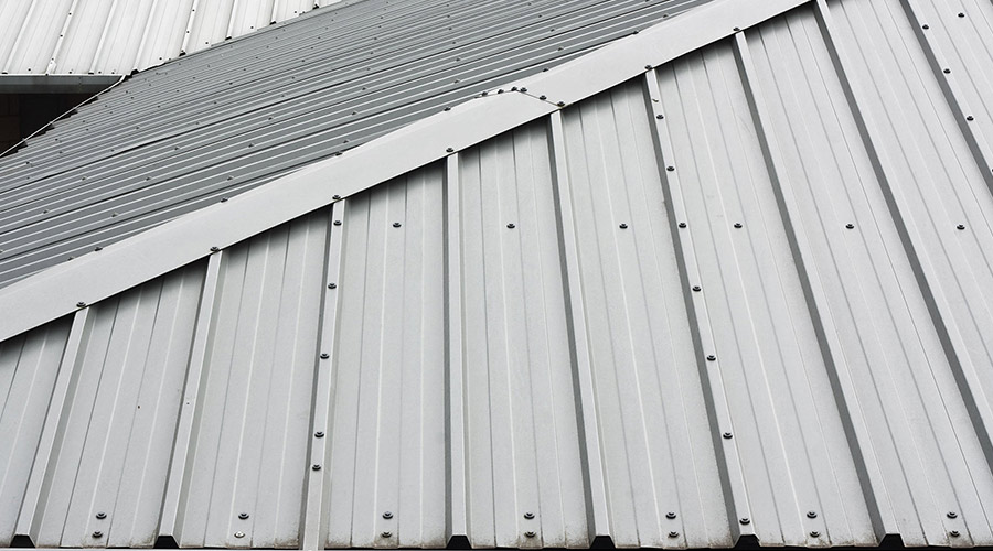 close-up-metal-roof-middlebury-in